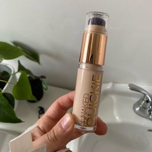 Urban decay Quickie concealer